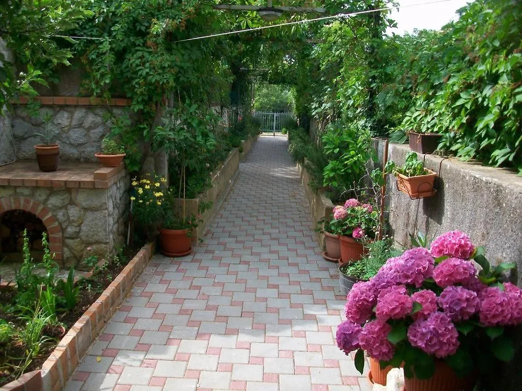 Apartment 4827-2 For 4 Pers In Nerezine Croatia