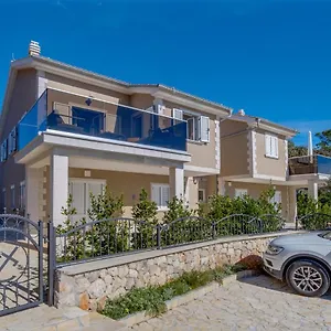 Apartment Lucica 360 Sea View, Nerezine